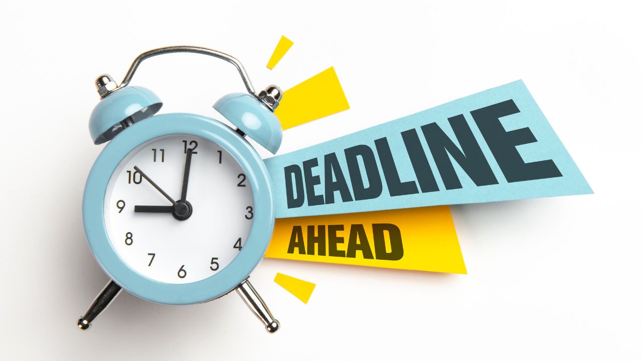 USCIS extended RFE response deadlines until October 23, 2022 Scott