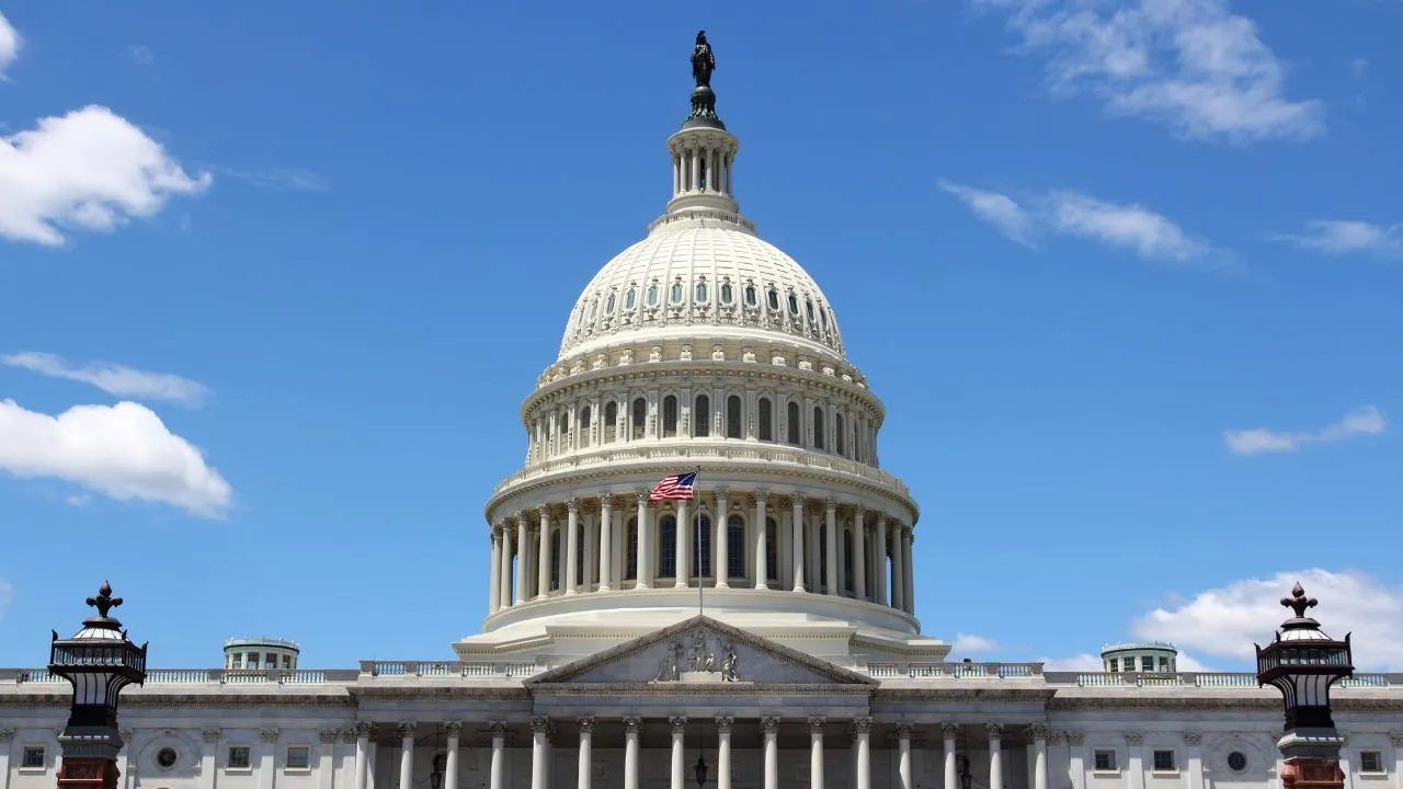 US flag on the white house