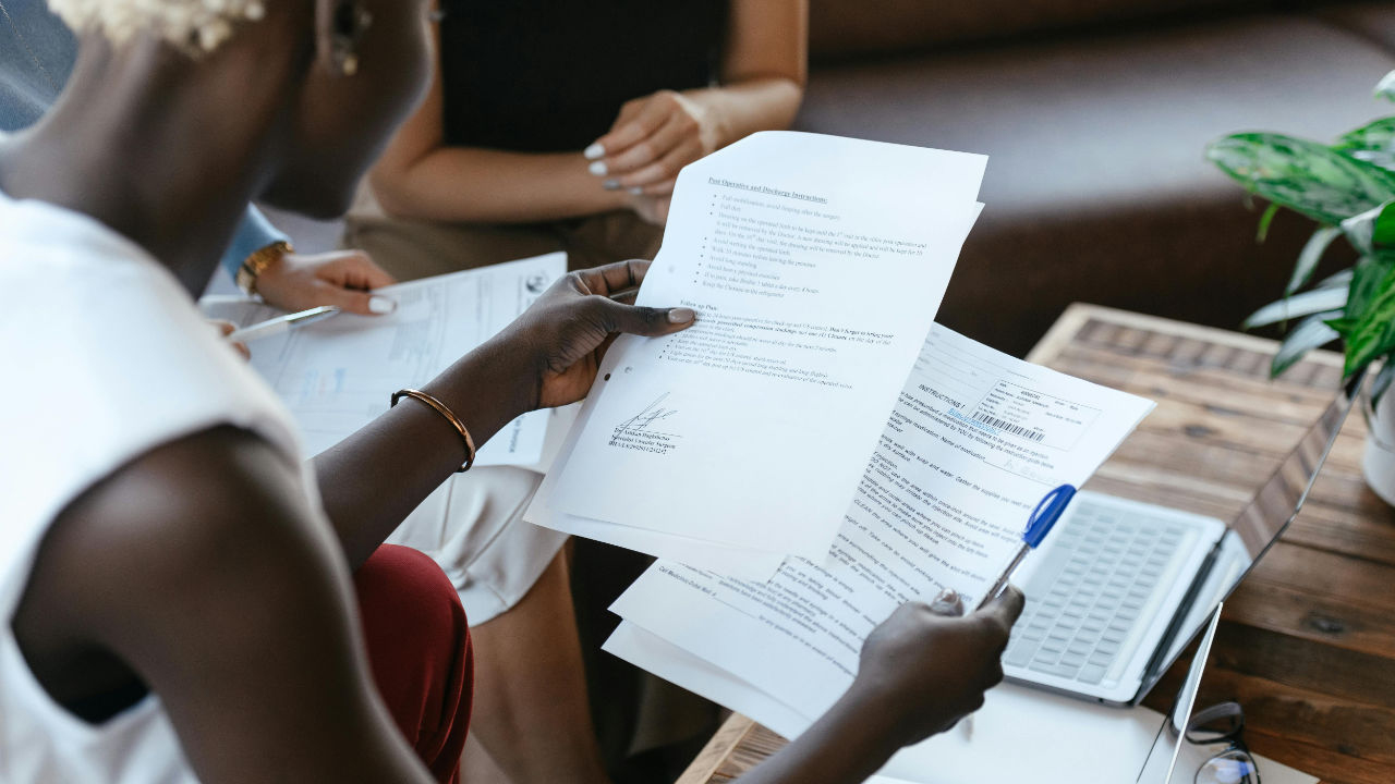 Comparing Documents | Scott Legal, P.C.